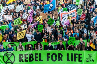 Extinction Rebellion: les images des premières actions de blocage dans le monde